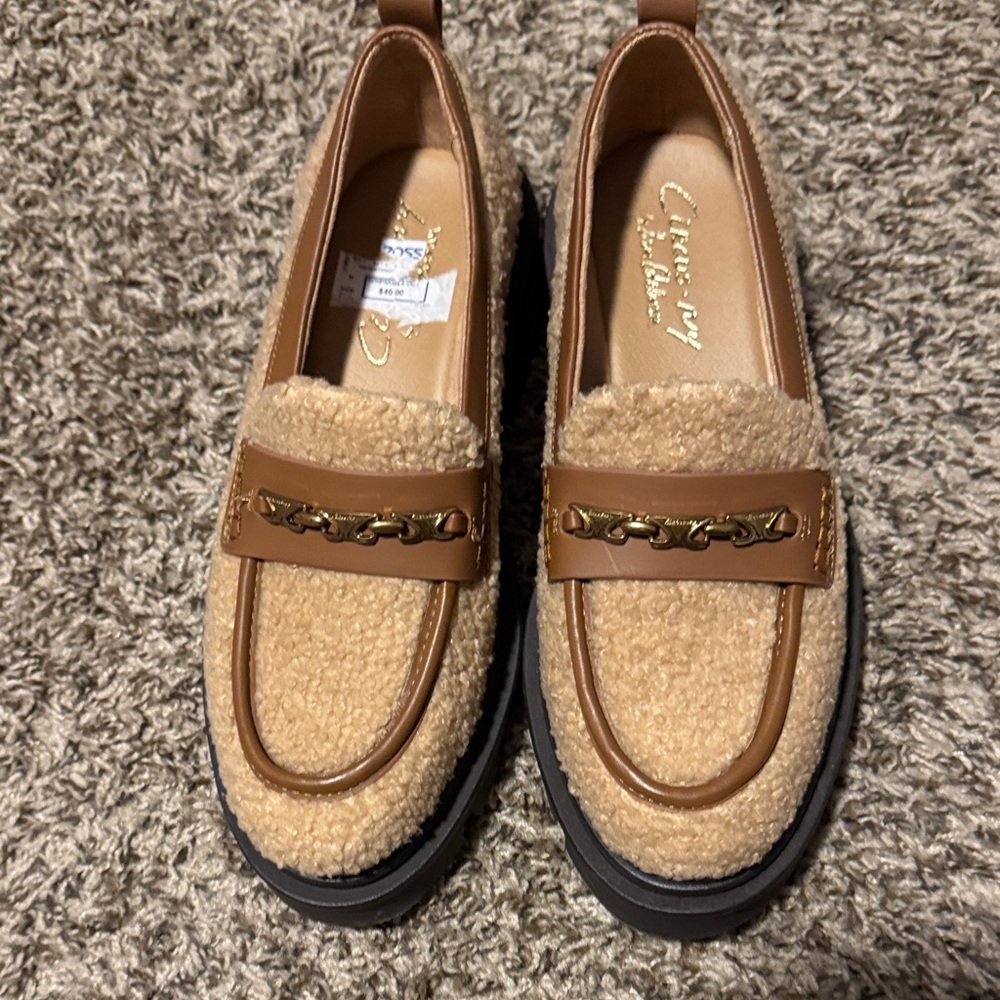 Circus by Sam Edelman Tan Loafers with Chain Accent